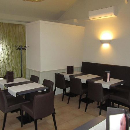 Hotel Klein Nederlo Vlezenbeek Εξωτερικό φωτογραφία