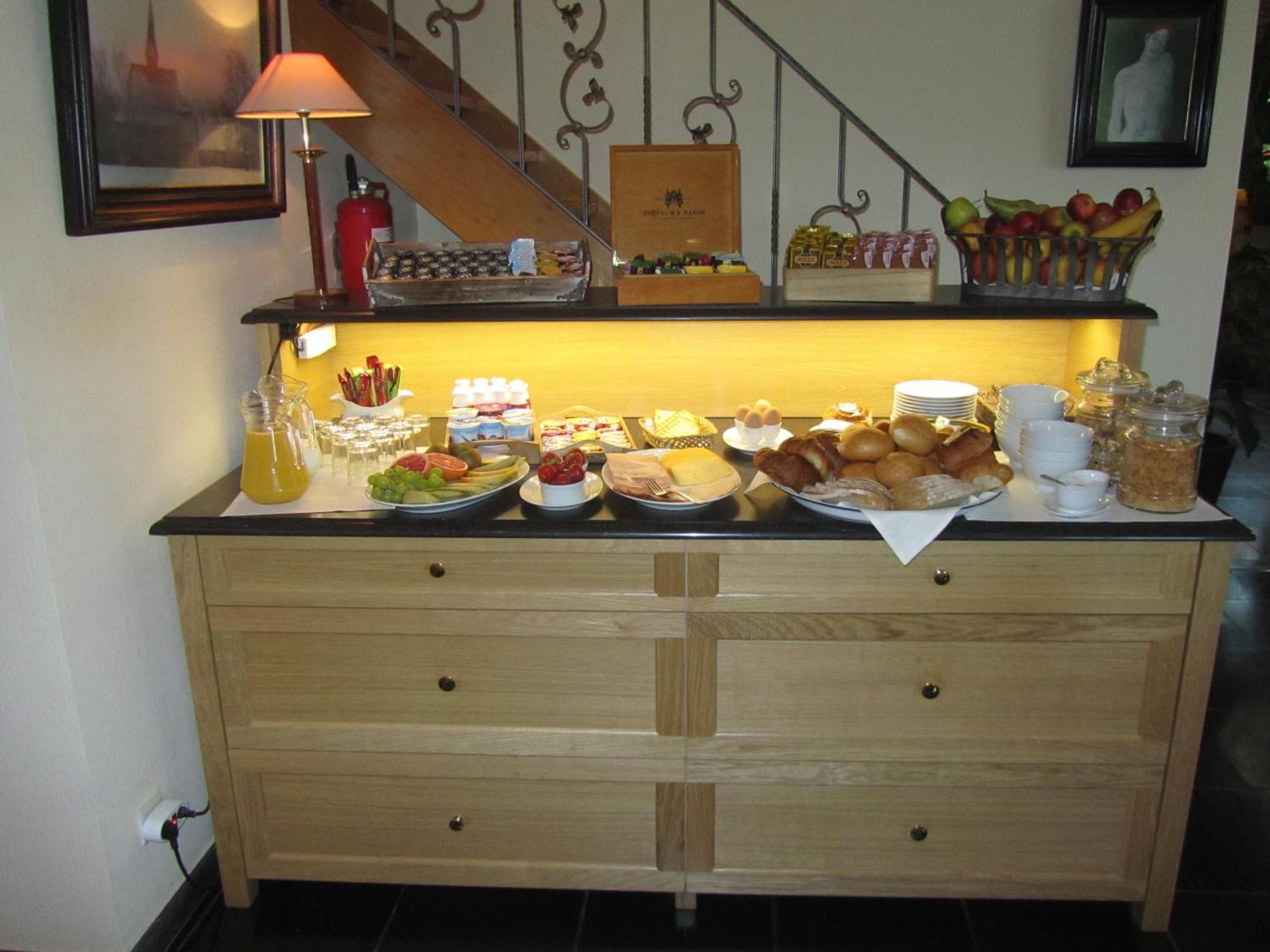 Hotel Klein Nederlo Vlezenbeek Εξωτερικό φωτογραφία