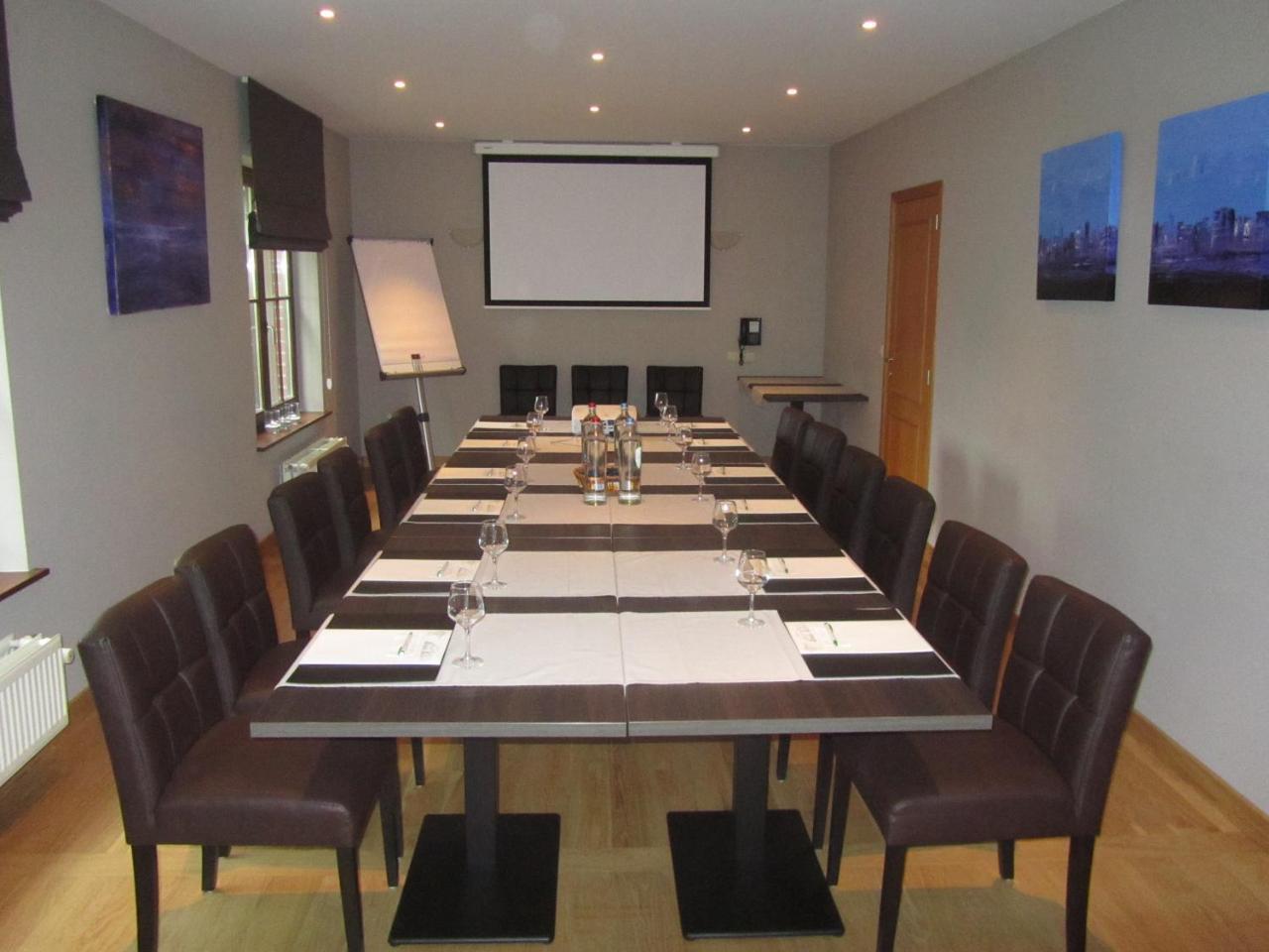 Hotel Klein Nederlo Vlezenbeek Εξωτερικό φωτογραφία